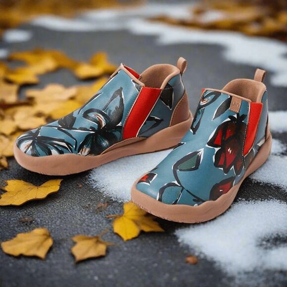 Shoes - UIN Slip On Ankle Shoes Floral Print Blue Orange Travel Comfort Size 7